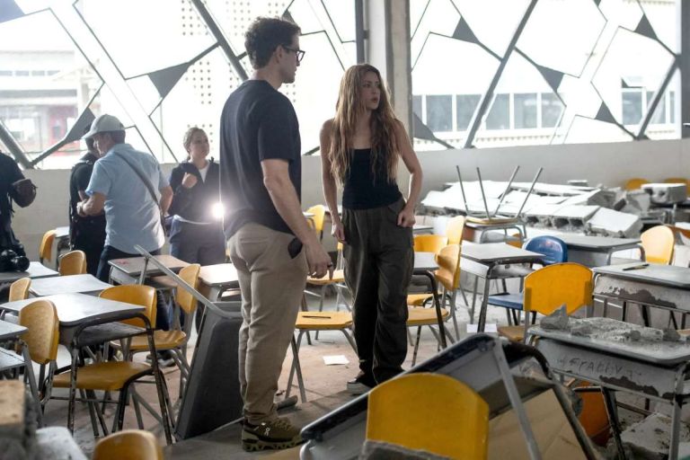 Σακίρα: Το ίδρυμά της δωρίζει $1,25 εκατ. για την ανοικοδόμηση σχολείων στην Κολομβία μετά τον σεισμό