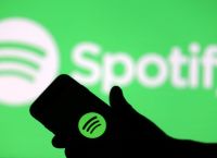 Spotify: Τέλος στους «ψεύτικους» καλλιτέχνες – Νέο σήμα θα αποκαλύπτει ποιοι είναι AI