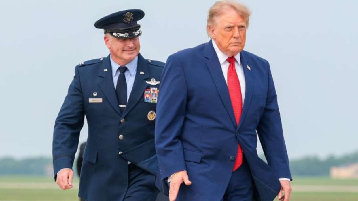 Πόσο αντέχει το USS Abraham Lincoln; 260 ημέρες στη θάλασσα και συναγερμός για τα πληρώματα