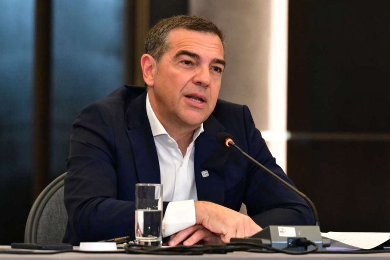 Ο Τσίπρας ανοίγει μέτωπο με τράπεζες και ολιγοπώλια –ΕΛ.Α.Σ. κατά Φλωρίδη για Μητσοτάκη
