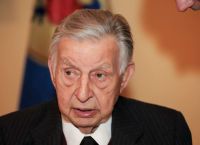 “Εφυγε” ο Γιάννης Βαρβιτσιώτης σε ηλικία 93 ετών: Θρήνος στη Νέα Δημοκρατία