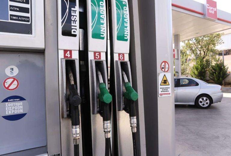 Ρεύμα και καύσιμα ξανά στο «κόκκινο»: Power Pass και ντίζελ μπαίνουν στο κυβερνητικό τραπέζι