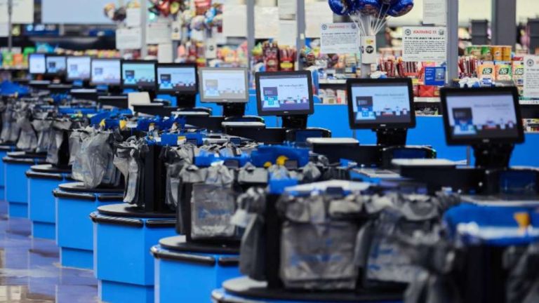 Walmart παραδίδεται στο Apple Pay: Τέλος σε μια αντίσταση 10+ ετών – Τι αλλάζει στα ταμεία