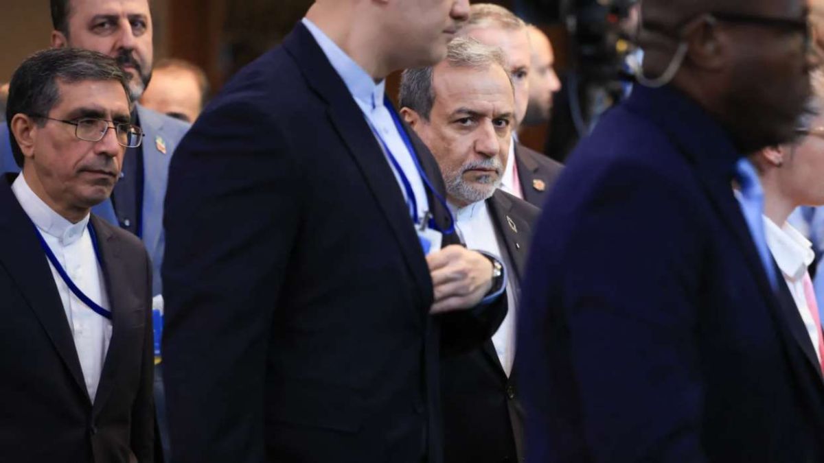 Η Νέα Υόρκη γίνεται «τελευταία γέφυρα»: Άραβες μεσολαβητές πιέζουν για τετ-α-τετ ΗΠΑ–Ιράν