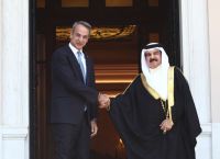 Mitsotakis to Bahrain’s King: “Absolute Commitment to Your Security” — Investment Cooperation in Focus