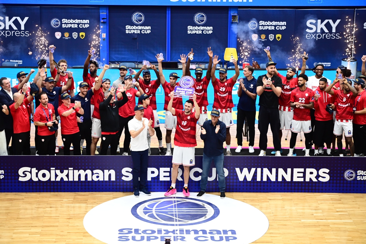 Ολυμπιακός – ΠΑΟΚ 101-96: Πρώτος τίτλος με Βεζένκοβ μπροστάρη