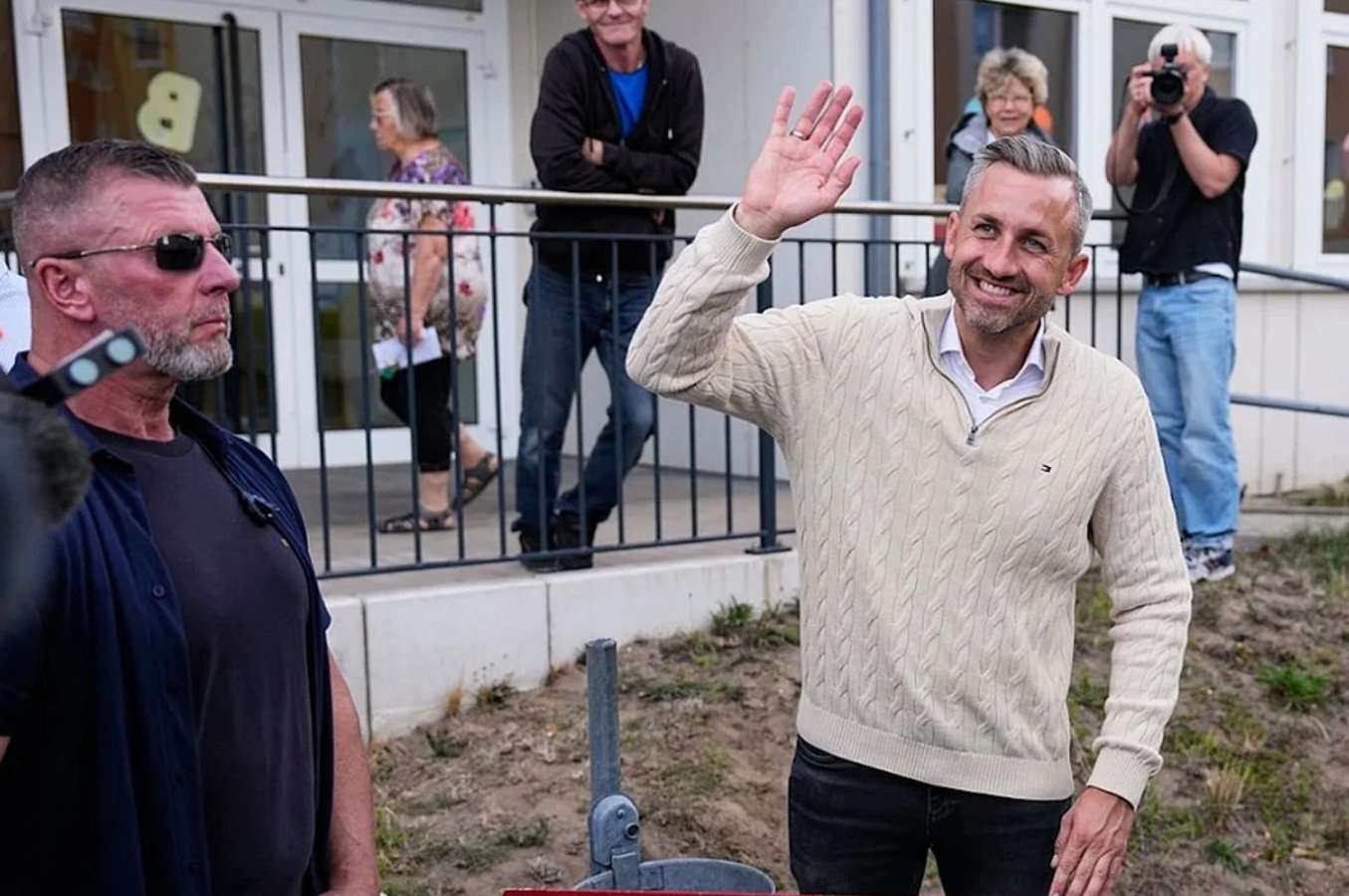 Γερμανία: Θρίαμβος της AfD στη Σαξονία-Άνχαλτ με 44,5% – Καταρρέει στο 18,5% το CDU