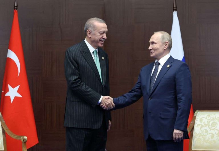 Πούτιν–Ερντογάν σε μεγάλο παζάρι: S-400 για F-35 και νέα πυρηνικά – Η Τουρκία παίζει σε δύο ταμπλό