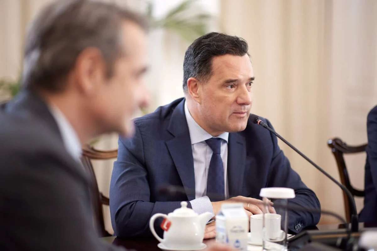 Γεωργιάδης: «Η χώρα πάει τρένο» – Οι 3 δείκτες Μητσοτάκη και το στοίχημα της σταθερότητας