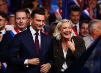 AfD, Reform UK και RN: Το ίδιο κύμα της Δεξιάς, τρεις εντελώς διαφορετικές μάχες