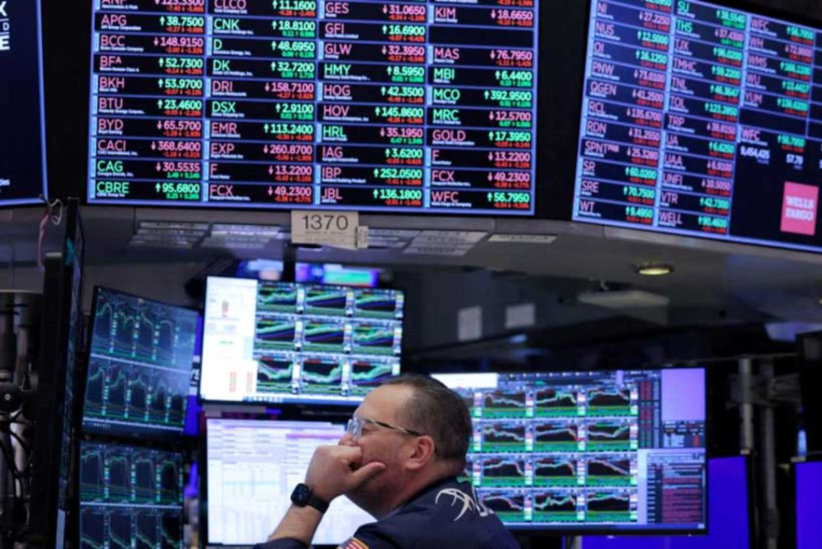 Η Fed ανέβασε τα επιτόκια, αλλά τα πετροδολάρια δεν γυρίζουν στη Wall Street – Το νέο παιχνίδι του Κόλπου