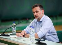 Δούκας: «Αντίπαλός μας η ΝΔ και η Δεξιά» – «Τετραπλάσιες καθιζήσεις» στην Κυψέλη, καμπανάκι για το Μετρό