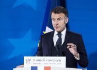 Η Γαλλία κηρύσσει πόλεμο στην «English-first» Ευρώπη – Νέα μάχη ισχύος στις Βρυξέλλες