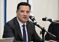 Ο Γεωργιάδης κόβει τα σενάρια συγκυβέρνησης: «Στην Ελλάδα συνεργασίες έγιναν μόνο στα μνημόνια»