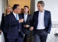 Μητσοτάκης–Άδωνις αλλάζουν πίστα στο Παπανικολάου: Έως 50% περισσότερες θεραπείες κατά του καρκίνου