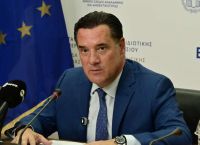 Άδωνις: Το ΕΣΥ πηγαίνει στον ασθενή – Χειρουργεία στην Κάλυμνο, νέα εποχή για την Κάρπαθο