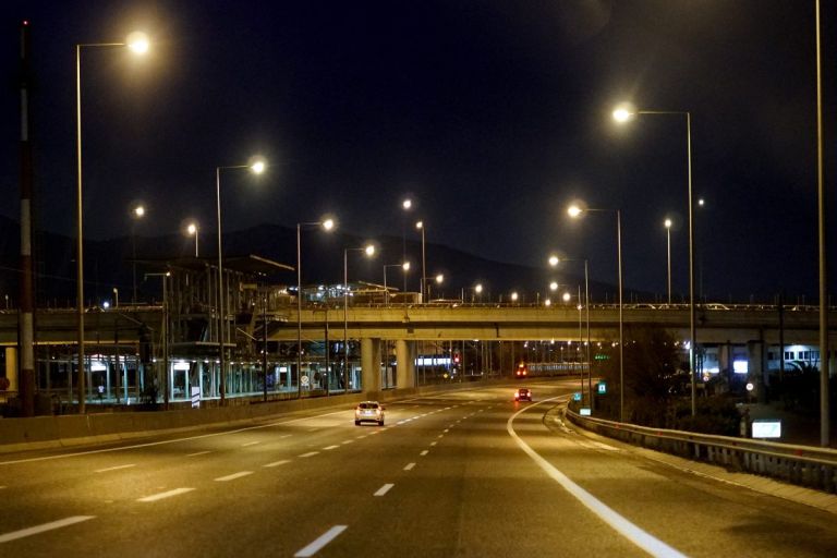 Δωρεάν λαμπτήρες LED από τον ΔΕΔΔΗΕ σε ευάλωτα νοικοκυριά