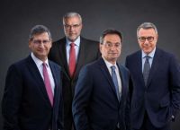 Τράπεζες ξαναμοιράζουν την ασφαλιστική πίτα: Τα 4 deals που αλλάζουν την αγορά