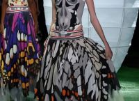 New York Fashion Week: Οι backstage εικόνες που αποκαλύπτουν όσα δεν βλέπει το κοινό