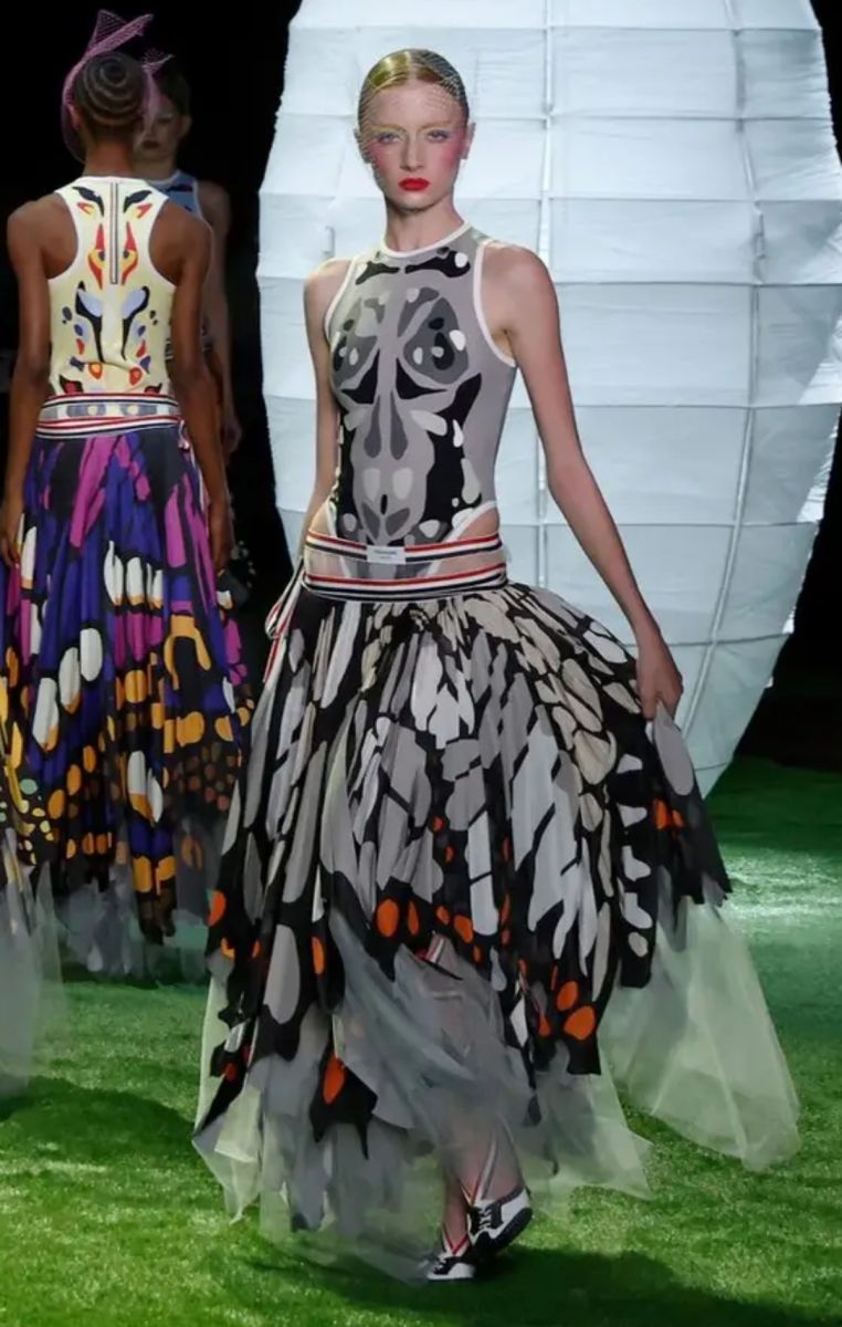 New York Fashion Week: Οι backstage εικόνες που αποκαλύπτουν όσα δεν βλέπει το κοινό