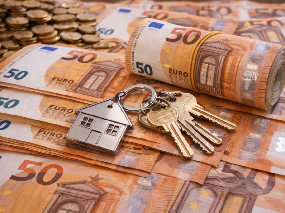 Ακριβότερο χρήμα: Η άνοδος των επιτοκίων περνά στα δάνεια – Ποιοι θα το νιώσουν πρώτοι