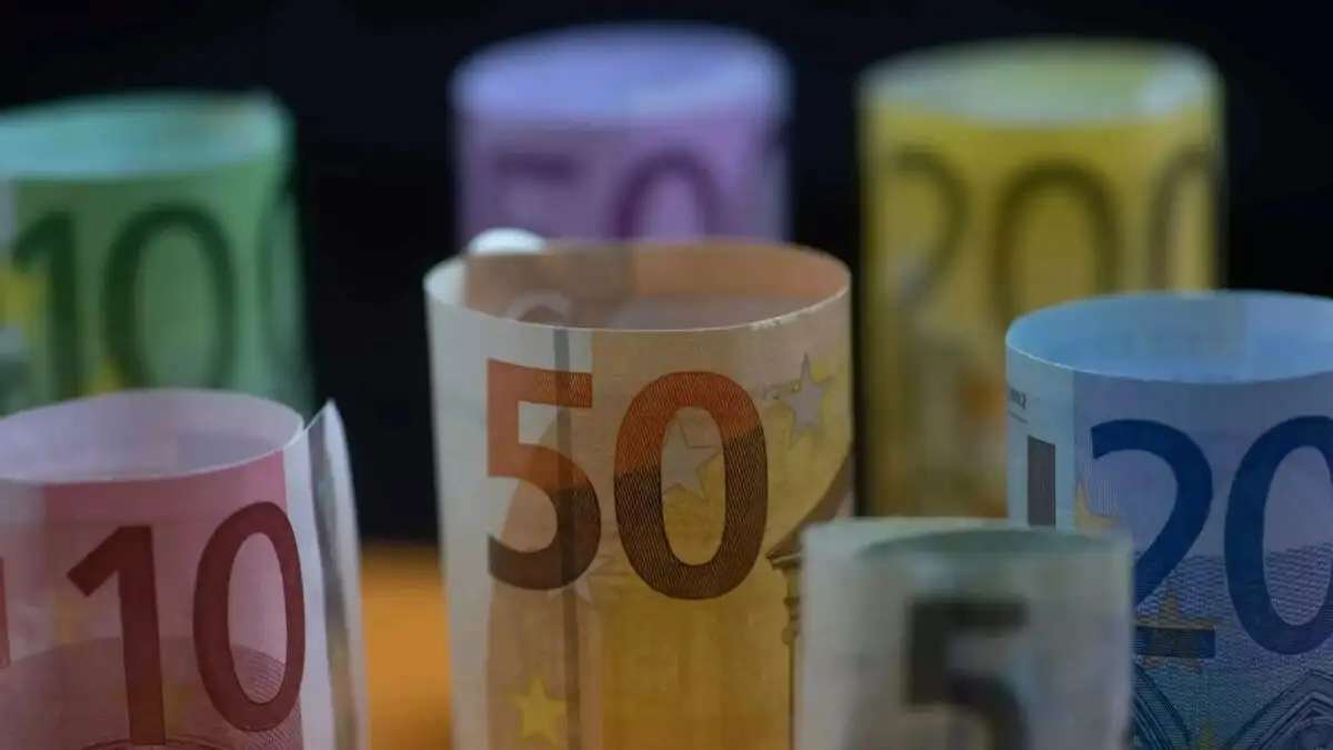 ΔΕΘ: Ο λογαριασμός των μέτρων στο φως – Ποιοι παίρνουν έως €4.000, €500 και €400