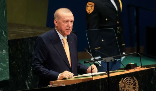 Ερντογάν στον ΟΗΕ: «Διεθνές δίκαιο» στο Αιγαίο, δύο κράτη στην Κύπρο – Η διπλή γραμμή της Άγκυρας