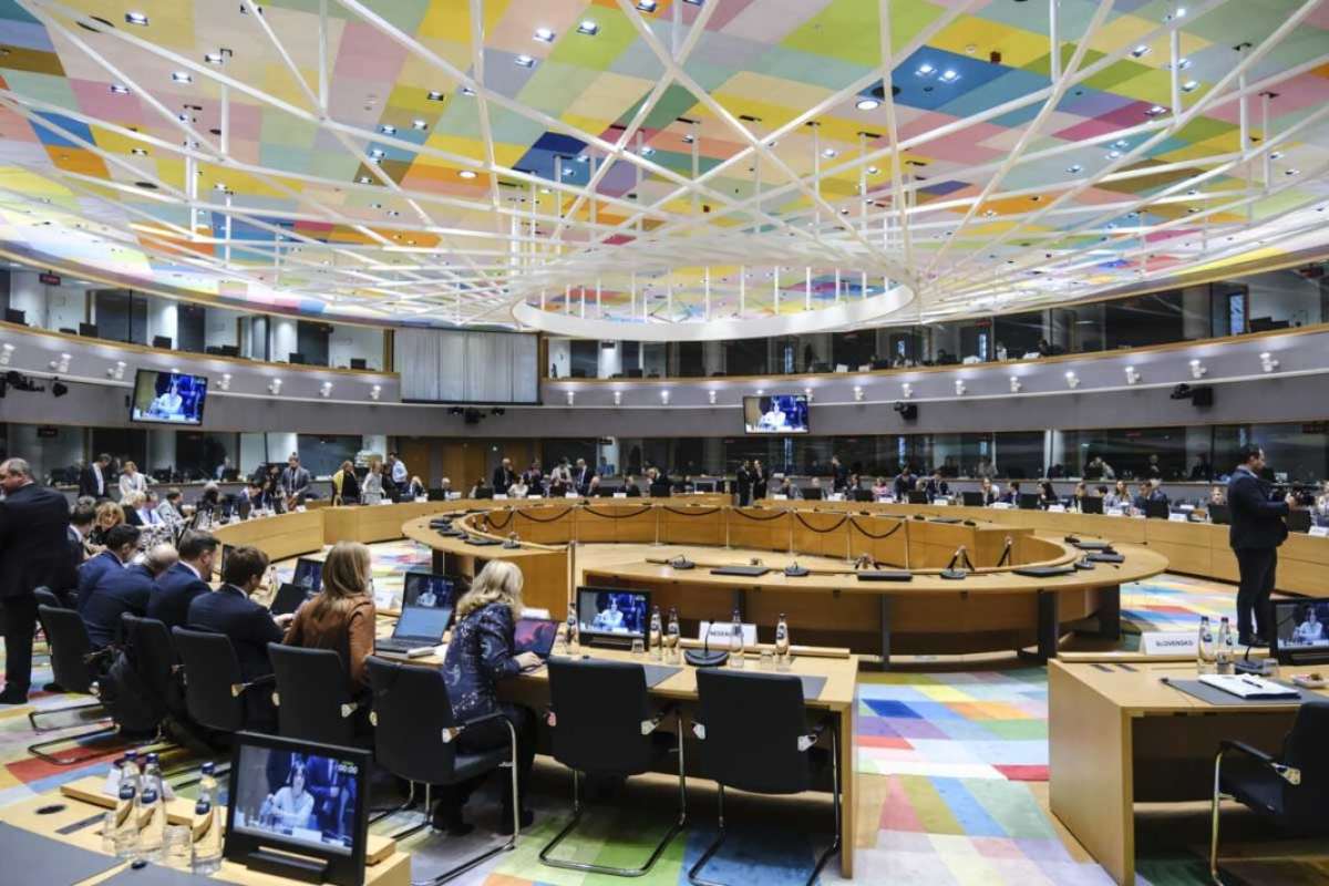 ΕΕ–Ρωσία: Ο πόλεμος των €200 δισ. που δεν τελείωσε ποτέ – Η Μόσχα χτυπά τώρα την Ευρώπη στα δικαστήρια