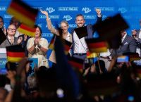 Σοκ στη Γερμανία: Το AfD στο 44% – Το «εργαστήριο εξουσίας» που τρομάζει την Ευρώπη