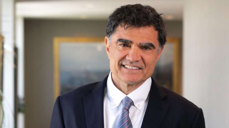 Βαρδινογιάννης: Χτίζει «τεχνολογικό βραχίονα» – AI, Nova ICT και στο βάθος Άμυνα