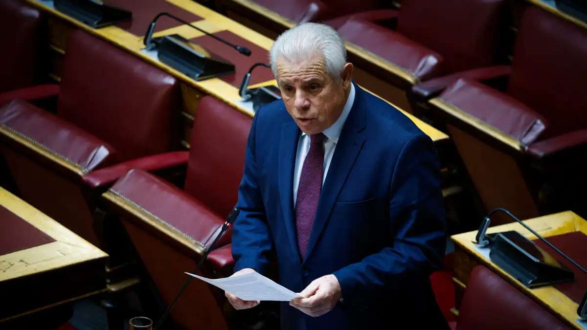 Βλάχος «χτυπά καμπανάκι» μέσα από ΝΔ: «Να ξαναβρούμε το βήμα μας στην κοινωνία»–Πυρά για funds,δανειολήπτες