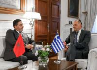 Ελλάδα–Μαρόκο «κλειδώνουν» κοινή γραμμή: Δίκαιο της Θάλασσας, σύνορα και μεταναστευτικό στο ίδιο τραπέζι