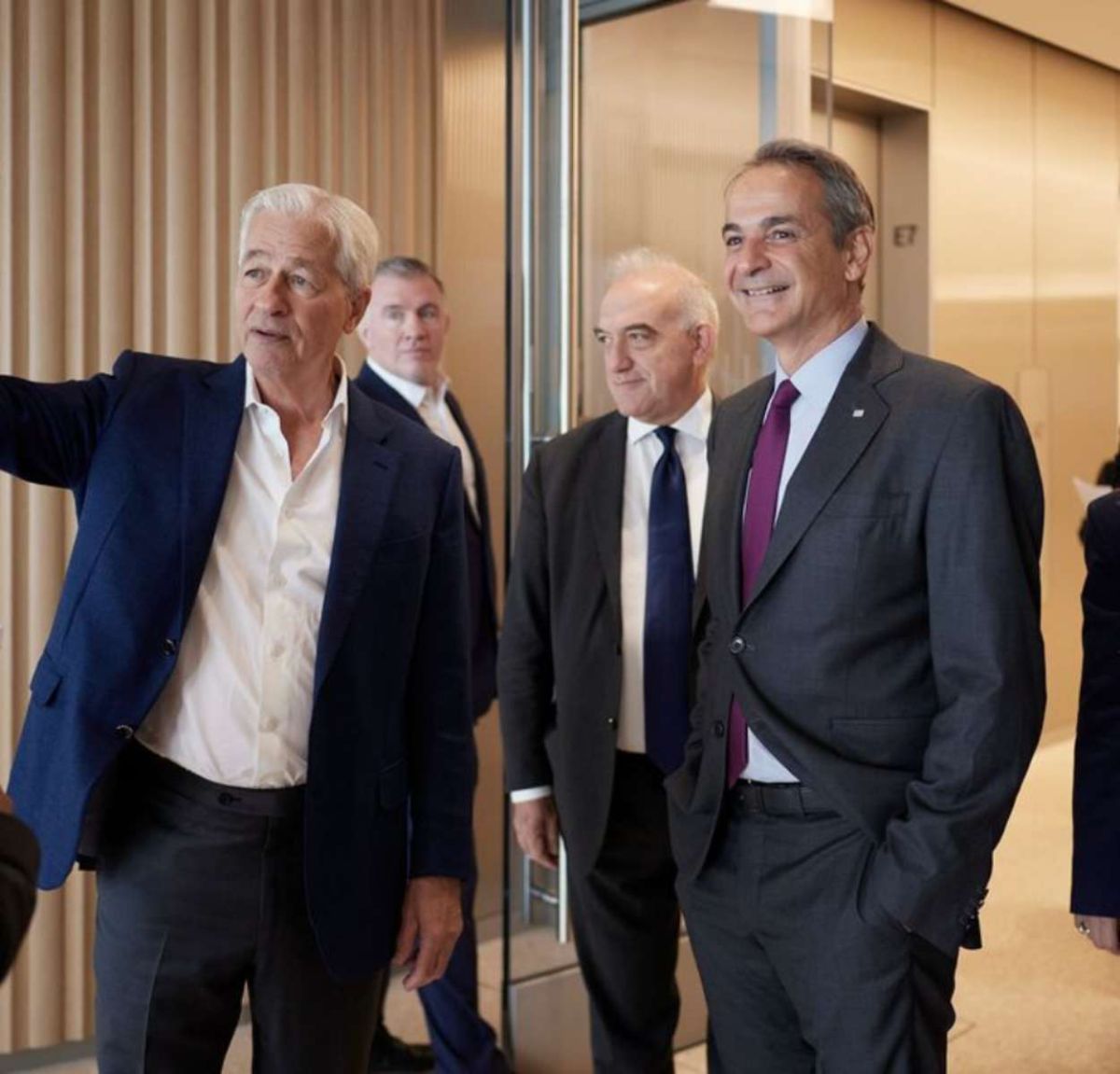 Μητσοτάκης–Dimon στη Νέα Υόρκη: Η Ελλάδα στο ραντάρ της Wall Street – $4,5 τρισ. κοιτούν επενδύσεις