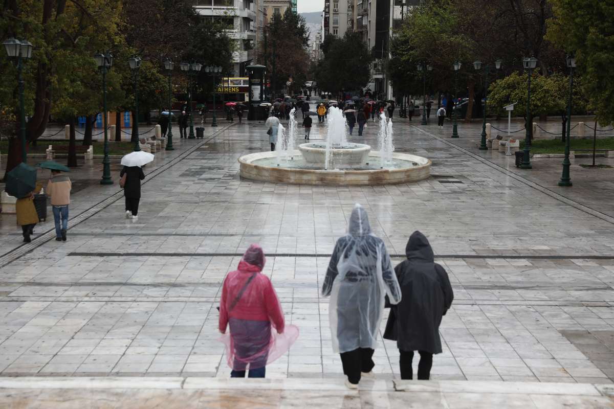 Έκτακτο δελτίο καιρού: Έρχονται βροχές, καταιγίδες και χαλαζοπτώσεις – Πού θα χτυπήσουν