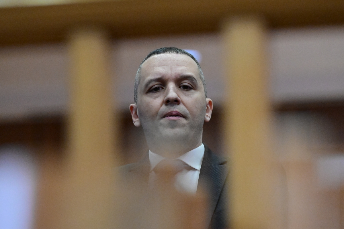 Κασιδιάρης: Βγαίνει από τον Δομοκό και κοιτάζει τις κάλπες – Τι μπορεί και τι δεν μπορεί να κάνει