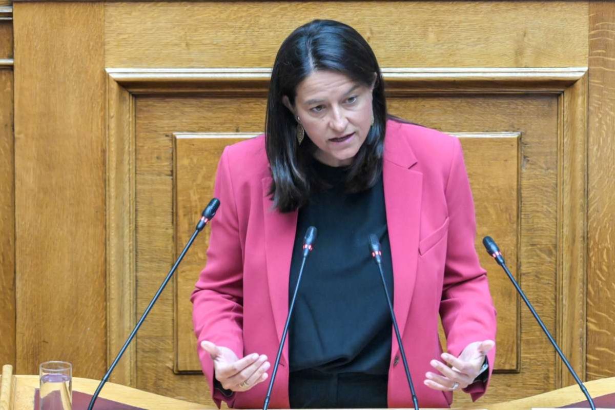 Κεραμέως: «Βαθιά αλαζονικό το “εμείς ή κανείς” του Τσίπρα» – Το μήνυμα στον Σαμαρά και τα «καλάμια»