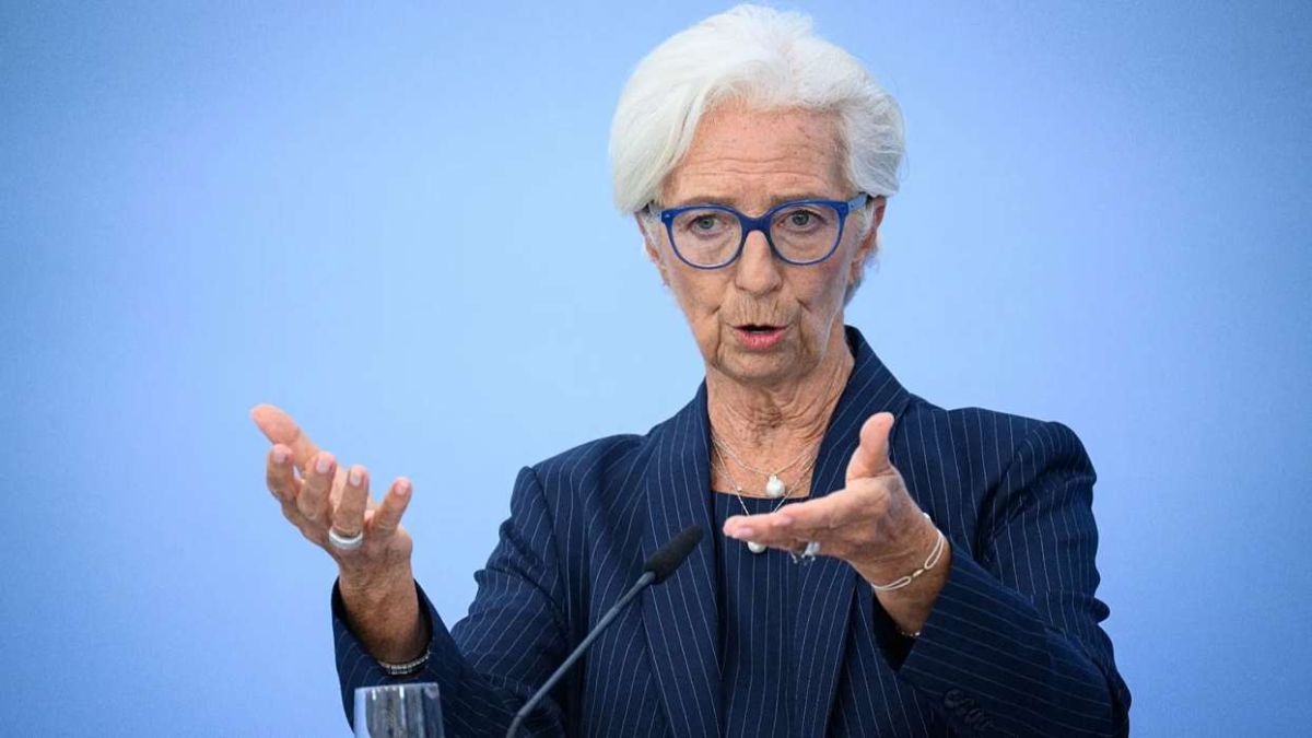 Η ΕΚΤ παίζει με τη φωτιά: Επιτόκια πάνω, πετρέλαιο στα ύψη και ο φόβος ενός νέου 2008