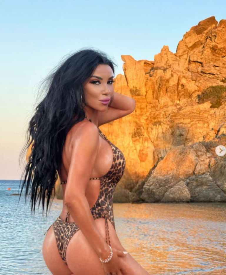 Πόπη Μαλλιωτάκη: Στα 50+ της «έβαλε φωτιά» στο Instagram με λεοπάρ μπικίνι–Δείτε την εμφάνιση που συζητήθηκε