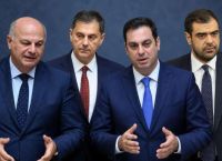Τέσσερις «γαλάζιες» ατάκες ανάβουν φωτιές στο Μαξίμου – Το δύσκολο παιχνίδι στα δεξιά