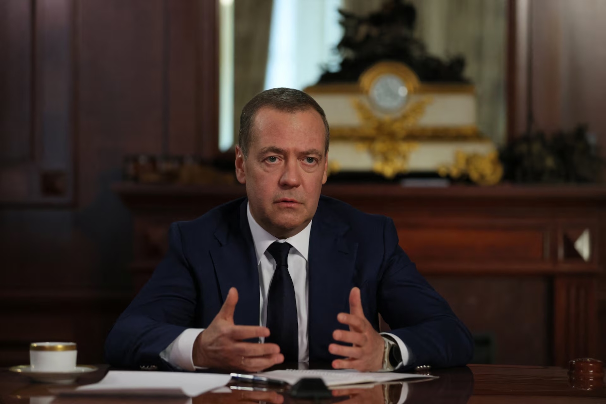 Μεντβέντεφ: Απειλές για ευρωπαϊκά assets στη Ρωσία – «Γλώσσα της ισχύος»