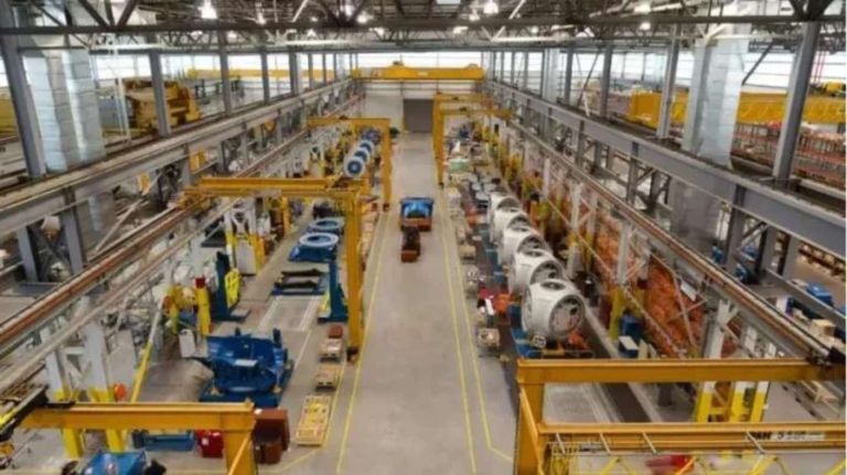 Μεταποίηση 12% του ΑΕΠ: Η Ελλάδα θέλει να ξαναγίνει χώρα που παράγει