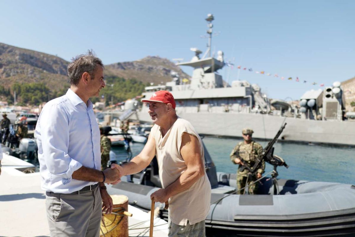 Μητσοτάκης: «Να ξαναγεμίσει το Καστελλόριζο» – 37 έργα €27 εκατ. και νέα σπίτια για γιατρούς