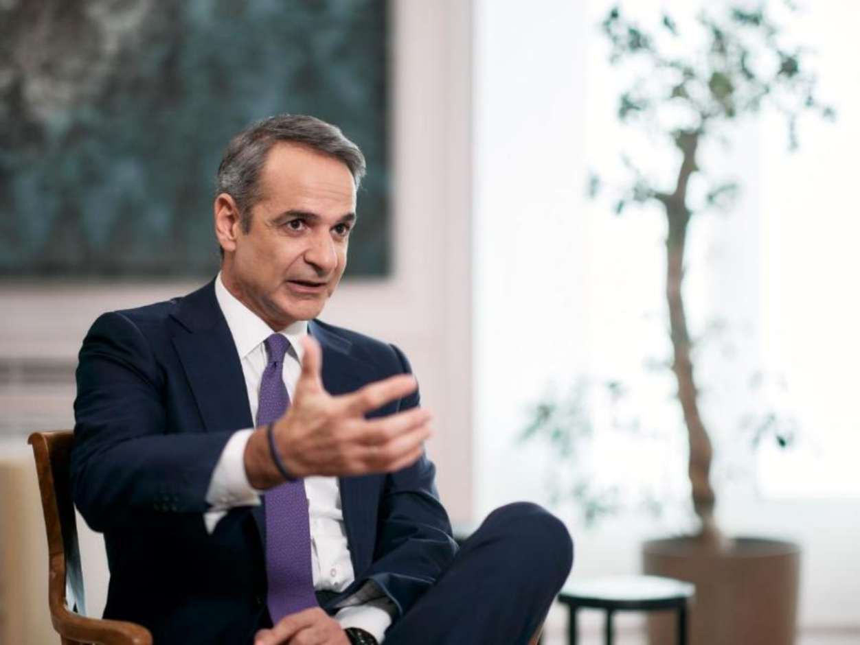 Καύσιμα: Η Αθήνα περιμένει το «ναι» των Βρυξελλών – Τα €4 δισ. του ΕΦΚ και η μάχη για τη ρήτρα