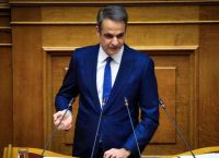 Μητσοτάκης σήμερα στη Βουλή για το Σύνταγμα: Η μάχη για άρθρο 86, ΑΕΙ και Δημόσιο