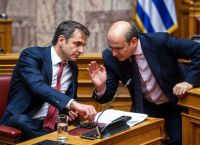 Μητσοτάκης ανοίγει «πακέτο οικογένειας» στη ΔΕΘ: Παιδιά, πρώτη κατοικία και φθηνότερη ζωή