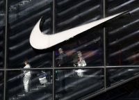 Nike χάνει την Κίνα: Από 27% στο 16% market share – Anta και Xtep αλλάζουν το παιχνίδι