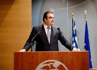 Πιερρακάκης: «Εξαντλούμε τα περιθώρια στήριξης των επιχειρήσεων» – Όλα τα μέτρα στο τραπέζι