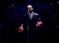 Νότης Σφακιανάκης: Τι απαντά η κόρη του για τη βίλα στη Βάρκιζα και την οικονομική τους κατάσταση!