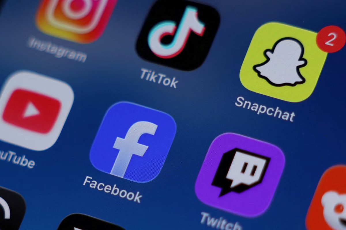 EU Kids Act: Η Κομισιόν βάζει «κόφτη» στα social media για ανηλίκους