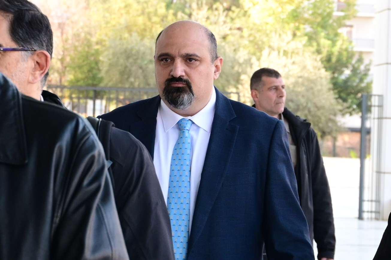 Τέμπη: Στο Ειδικό Δικαστήριο Τριαντόπουλος και ακόμη τέσσερις–Νέος γύρος σύγκρουσης κυβέρνησης–αντιπολίτευσης